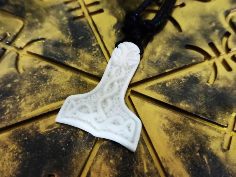 Flechtmuster Thorhammer